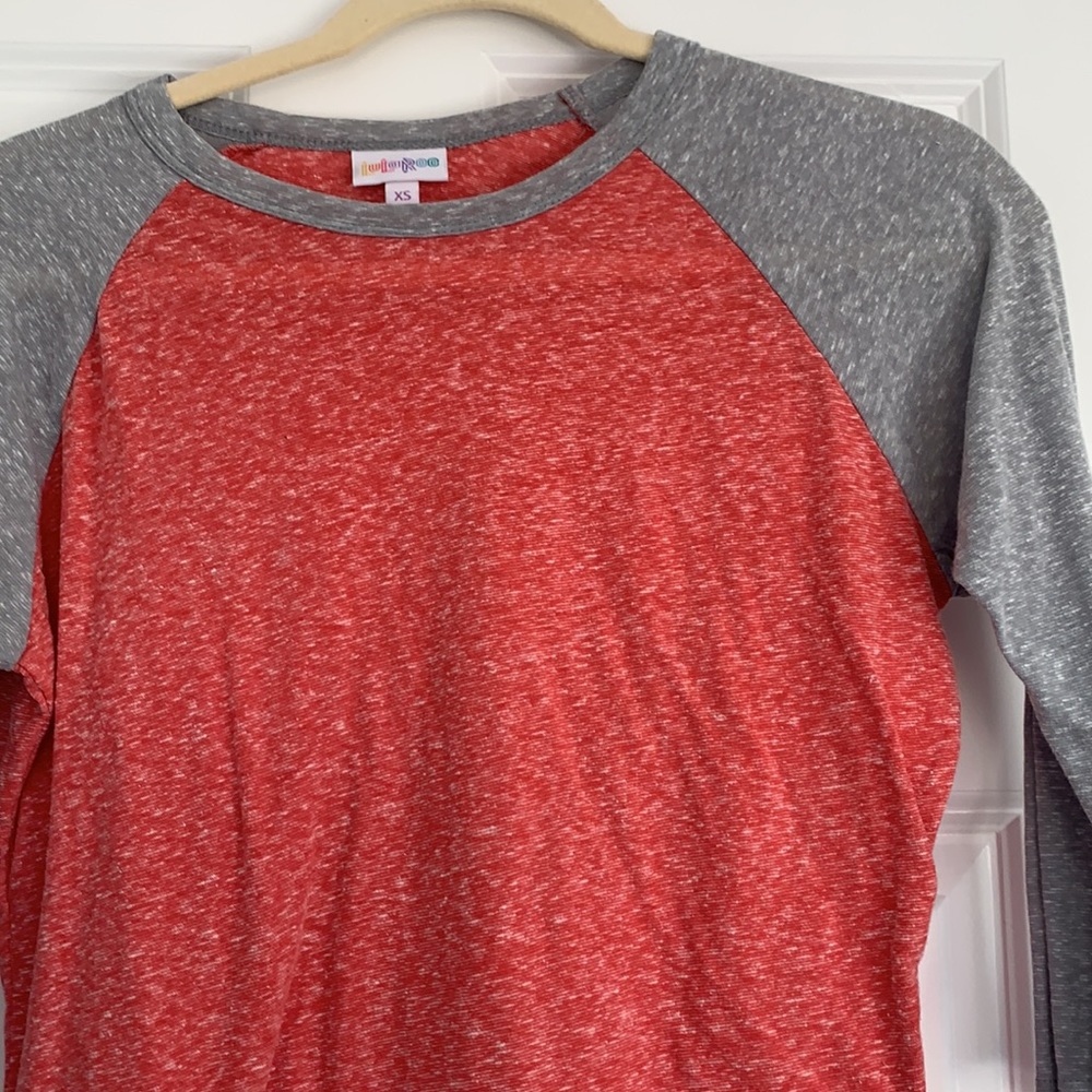 🆕 Baseball Tee - Picture 2 of 5